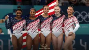 The U.S women’s Olympic gymnastics team wearing leotards covered in almost 10000 swarovski crystals-2